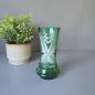 Preview: Antike Grünglas Vase um 1900 mit Maiglöckchendekor