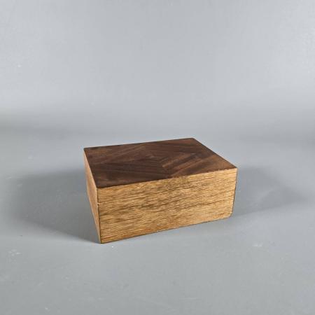 Kleine vintage Holzdose mit Deckel - Schatulle - Schmuckdose