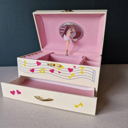 Schmuckkästchen - Spieluhr mit tanzender Ballerina - Scmuckschatulle - 80er Jahre