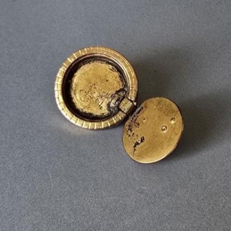 Schaumgold Medaillon Vergissmeinnicht