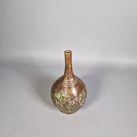 Replika einer chinesische Bronze Vase mit Relief