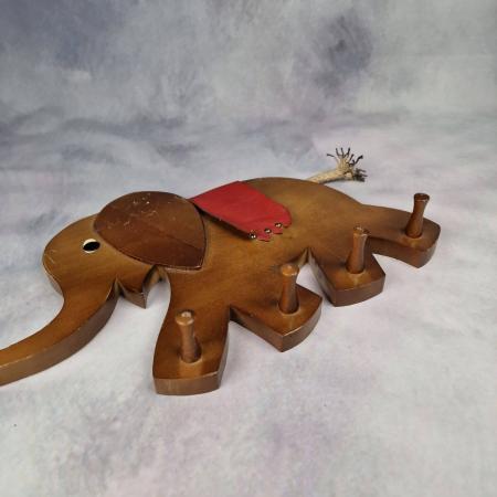 Garderobe Elefant aus den 70s