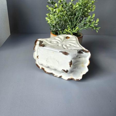 Emaille Seifenablage um 1900, shabby, für die Wand