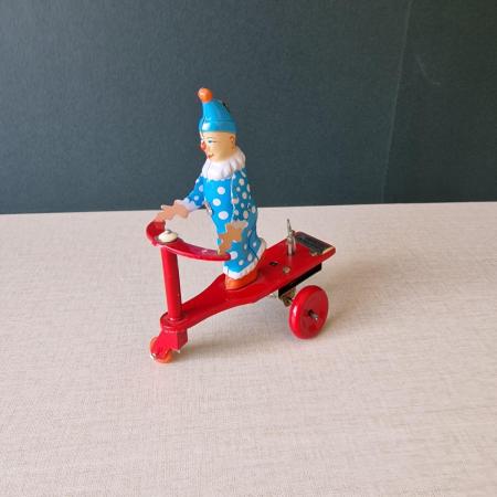 Vintage mechanisches Blechspielzeug - Clown auf Dreirad Roller - Aufziehspielzeug
