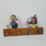 Kinderzimmer Garderobe - Laubsägearbeit aus den 70ern